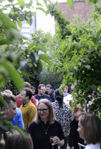 2306 Client garden drinks ver