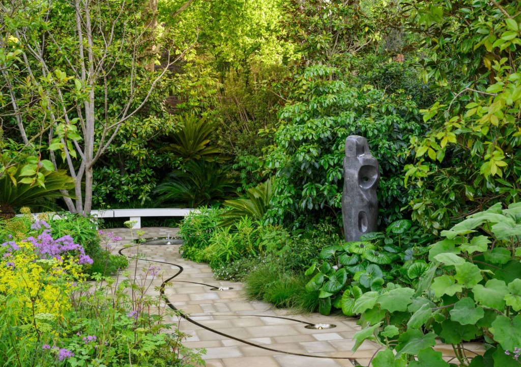 Gold medal for Tom Stuart-Smith at the RHS Chelsea Flower Show